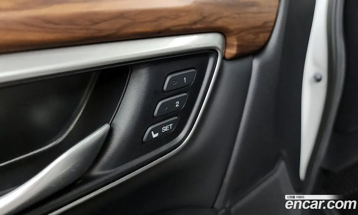 Honda CR-V 2019 1.5 автомат (гидро), фото 16