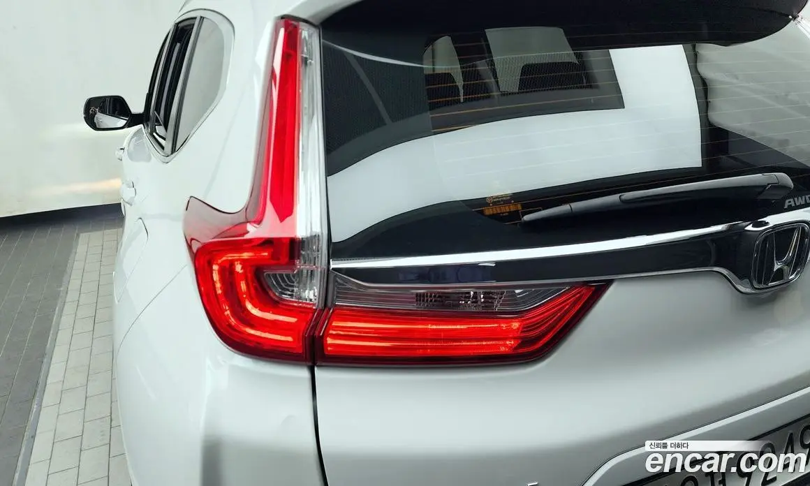 Honda CR-V 2019 1.5 автомат (гидро), фото 9
