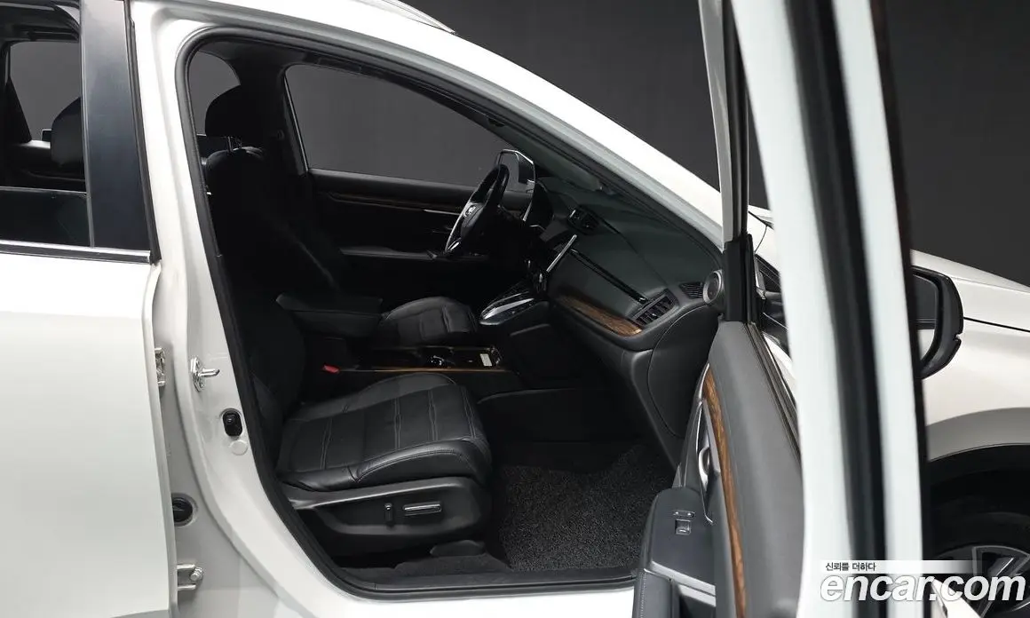 Honda CR-V 2022 2.0 автомат (гидро), фото 17