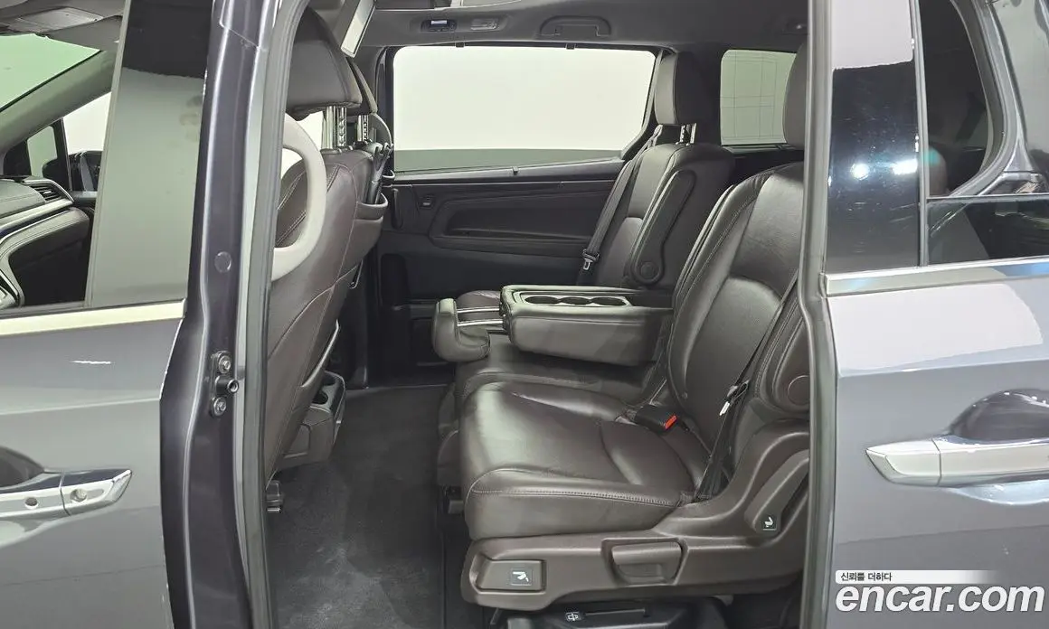 Honda Odyssey 2020 3.5 автомат (гидро), фото 17