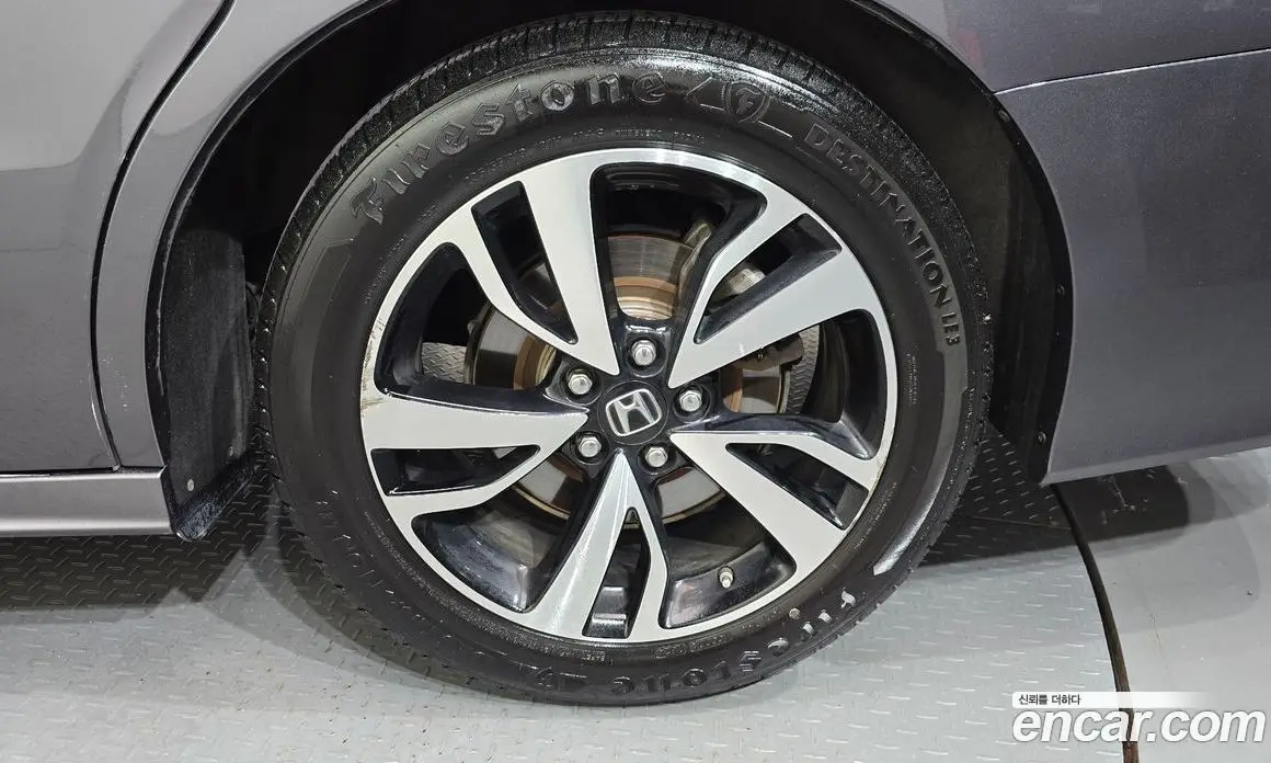 Honda Odyssey 2020 3.5 автомат (гидро), фото 7