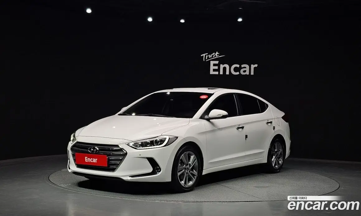 Hyundai Avante 2016 1.6 автомат (гидро), фото 1 Hyundai Avante 2016 1.6 автомат (гидро), фото 1