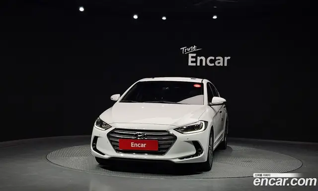 Hyundai Avante 2016 1.6 автомат (гидро), миниатюра 3 Hyundai Avante 2016 1.6 автомат (гидро), миниатюра 3