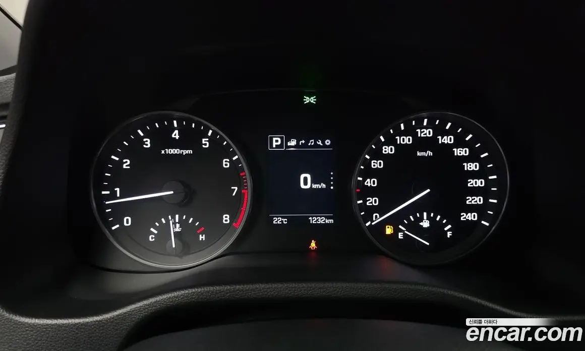 Hyundai Avante 2017 1.6 автомат (гидро), фото 11
