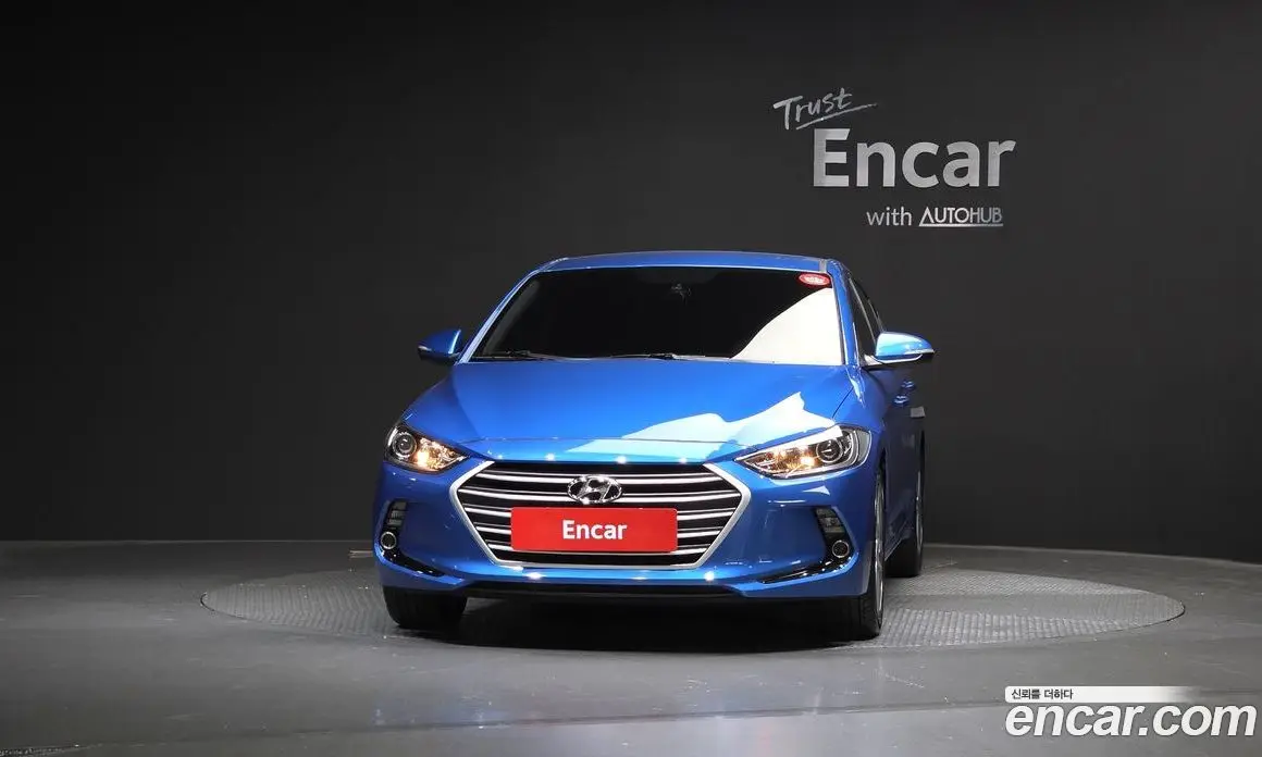 Hyundai Avante 2017 1.6 автомат (гидро), фото 3