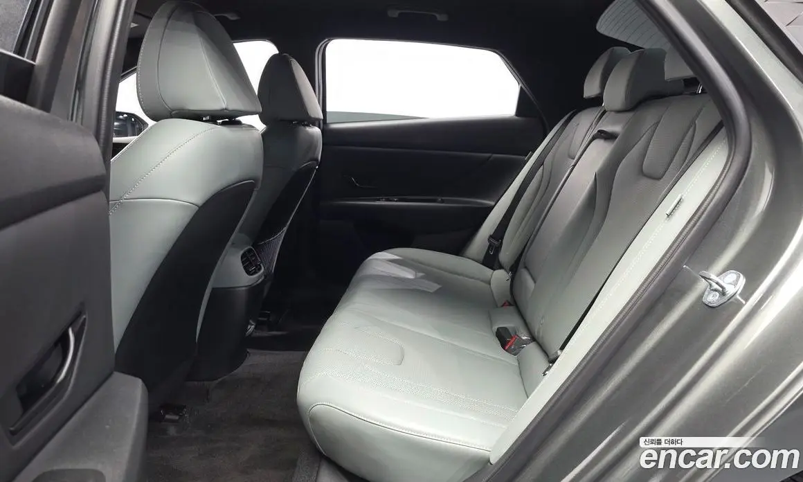 Hyundai Avante 2024 1.6 автомат (гидро), фото 17 Hyundai Avante 2024 1.6 автомат (гидро), фото 17