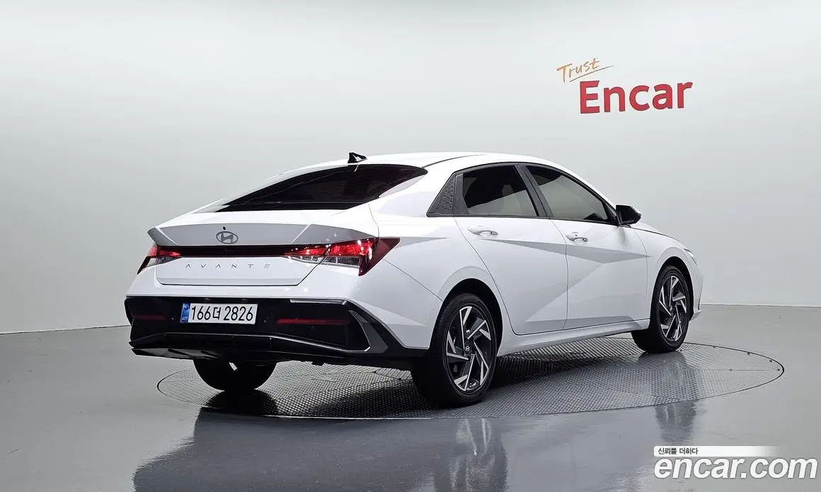 Hyundai Avante 2025 1.6 автомат (гидро), фото 1 Hyundai Avante 2025 1.6 автомат (гидро), фото 1