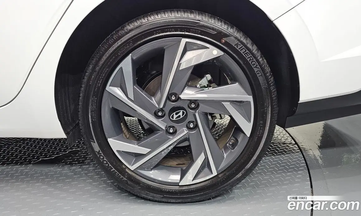 Hyundai Avante 2025 1.6 автомат (гидро), фото 6 Hyundai Avante 2025 1.6 автомат (гидро), фото 6