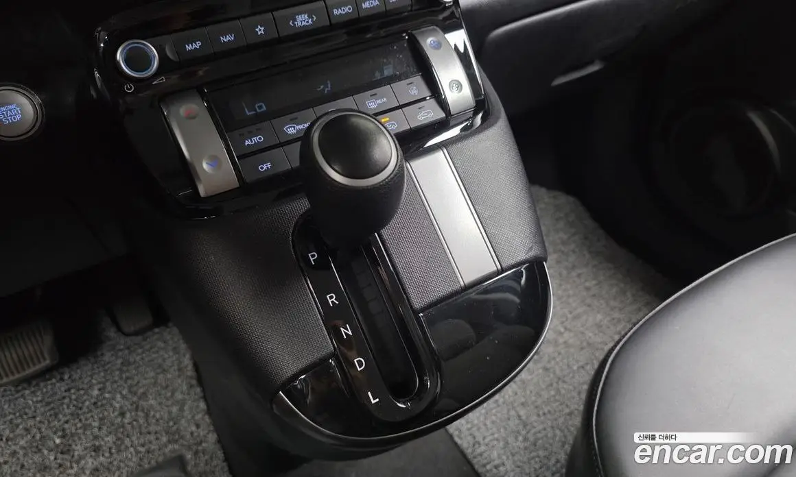 Hyundai Casper 2021 1.0 автомат (гидро), фото 12