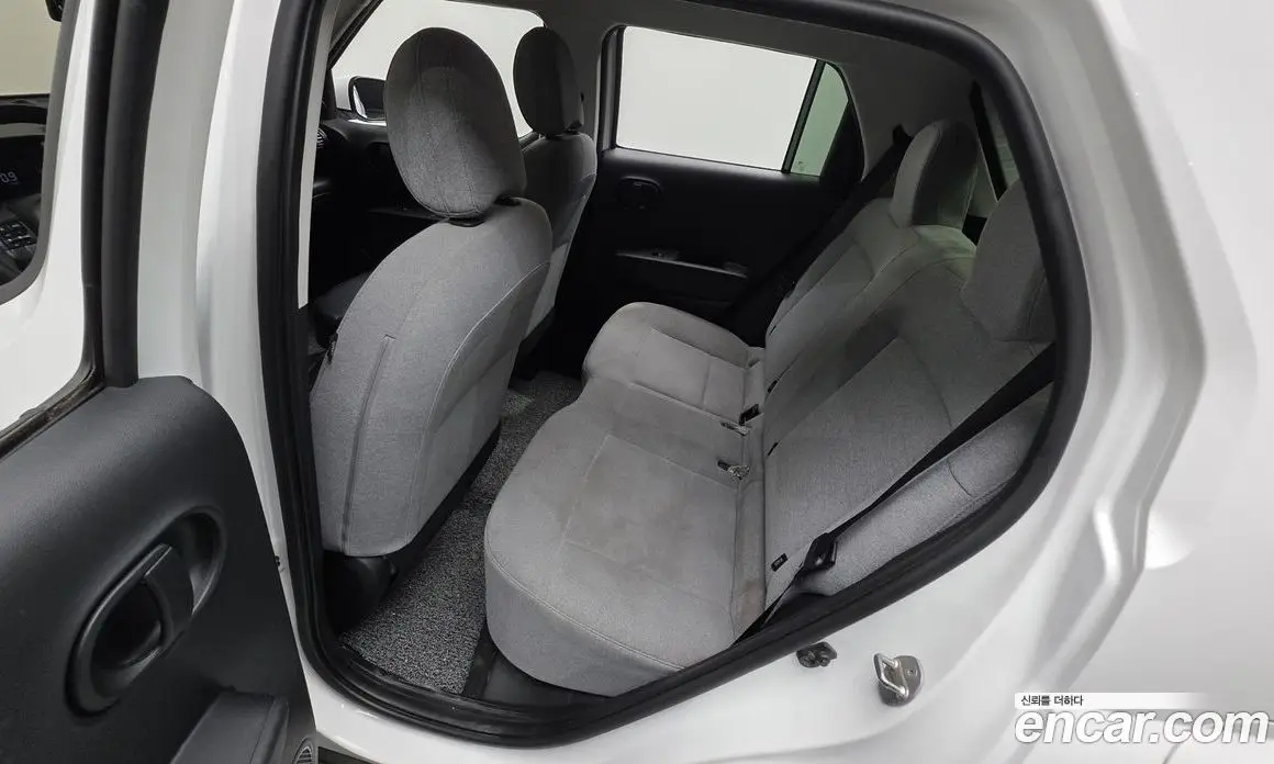 Hyundai Casper 2021 1.0 автомат (гидро), фото 16