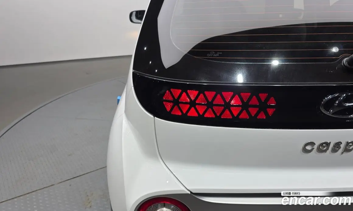 Hyundai Casper 2021 1.0 автомат (гидро), фото 9