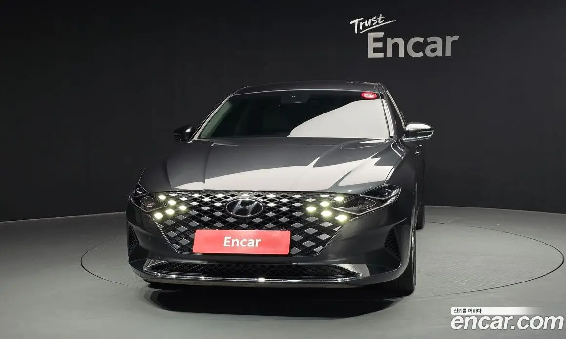 Hyundai Grandeur 2022 2.5 автомат (гидро), фото 3 Hyundai Grandeur 2022 2.5 автомат (гидро), фото 3