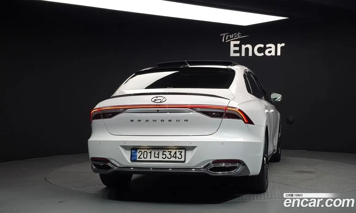 Hyundai Grandeur 2022 3.3 автомат (гидро), фото 4 Hyundai Grandeur 2022 3.3 автомат (гидро), фото 4