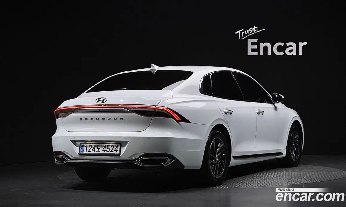 Hyundai Grandeur 2022 3.0 автомат (гидро), фото 1 Hyundai Grandeur 2022 3.0 автомат (гидро), фото 1