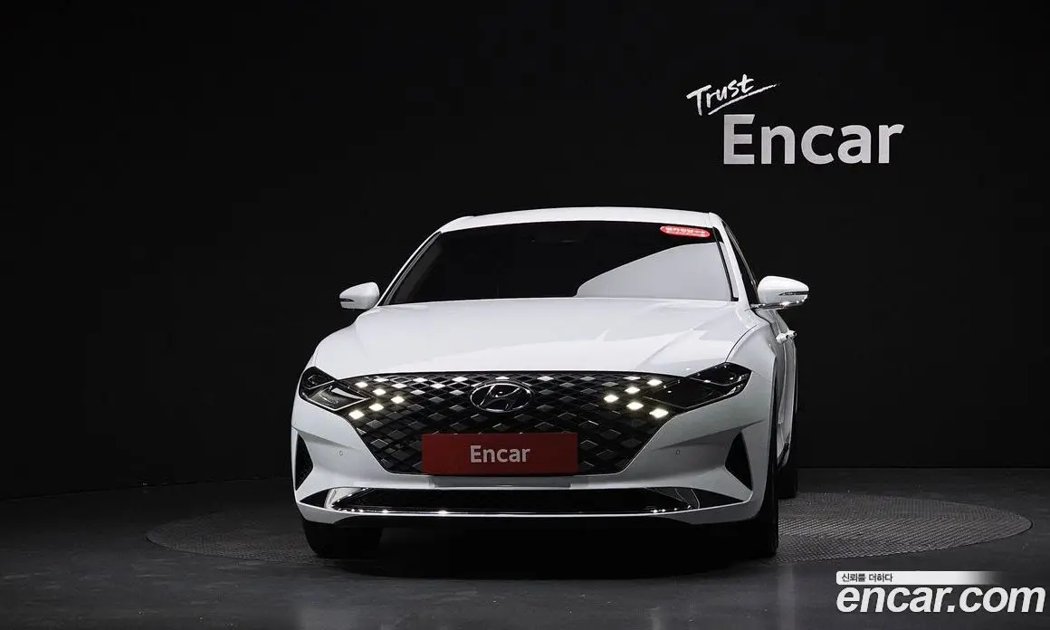 Hyundai Grandeur 2022 3.0 автомат (гидро), фото 2 Hyundai Grandeur 2022 3.0 автомат (гидро), фото 2