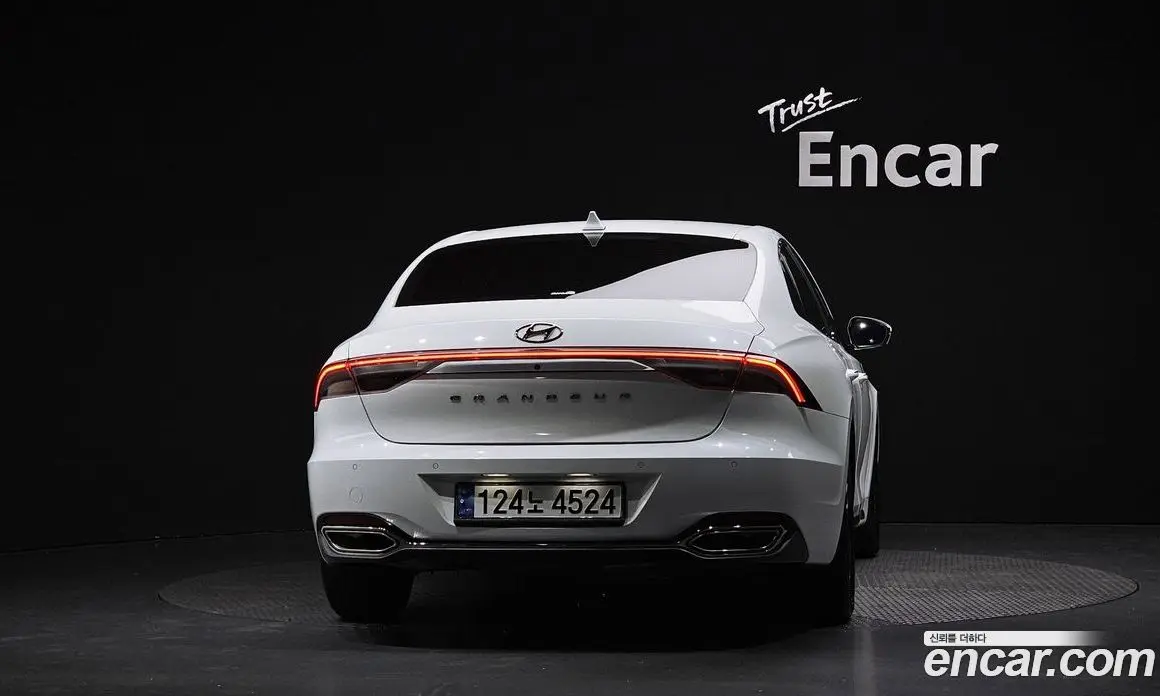 Hyundai Grandeur 2022 3.0 автомат (гидро), фото 3 Hyundai Grandeur 2022 3.0 автомат (гидро), фото 3