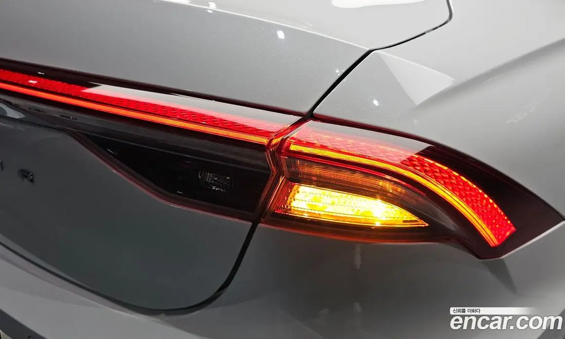Hyundai Grandeur 2022 3.0 автомат (гидро), фото 8 Hyundai Grandeur 2022 3.0 автомат (гидро), фото 8