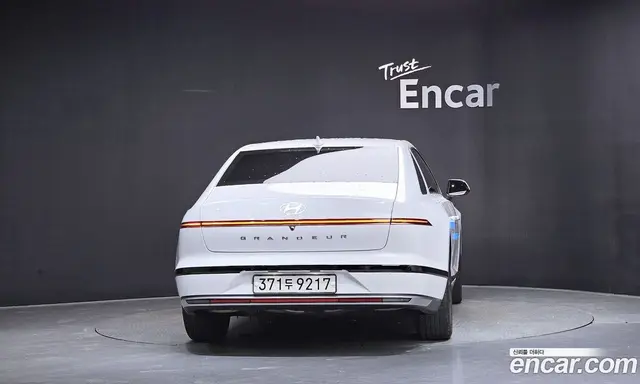 Hyundai Grandeur 2025 3.5 автомат (гидро), миниатюра 4 Hyundai Grandeur 2025 3.5 автомат (гидро), миниатюра 4