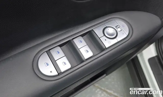 Hyundai Ioniq 5 2023 0.1 автомат (гидро), миниатюра 12
