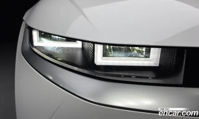 Hyundai Ioniq 5 2024 0.1 автомат (гидро), миниатюра 8