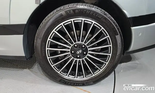 Hyundai Ioniq 9 2025 0.2 автомат (гидро), миниатюра 6