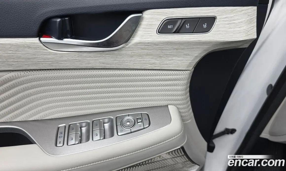 Hyundai Palisade 2024 2.2 автомат (гидро), фото 17