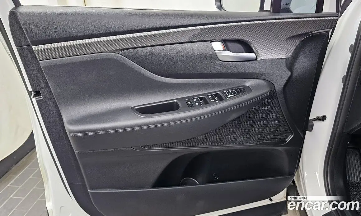 Hyundai Santa Fe 2018 2.0 автомат (гидро), фото 14