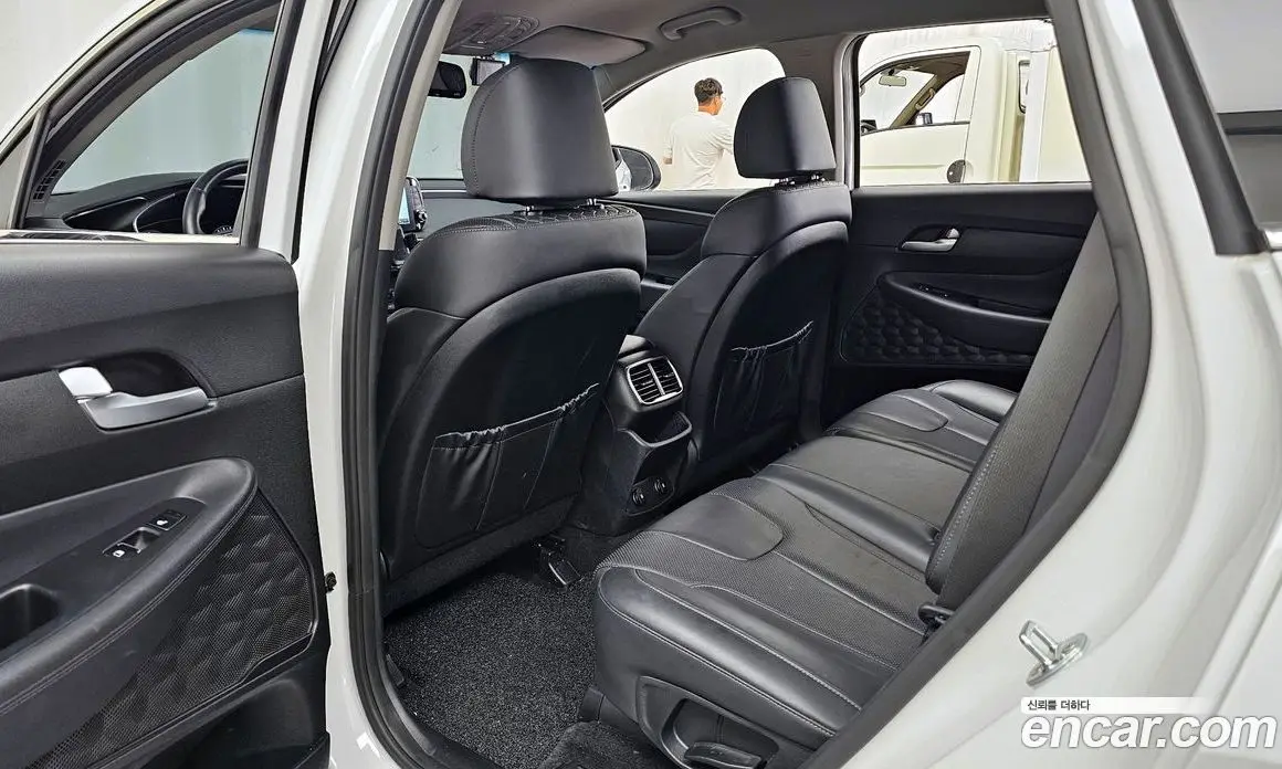 Hyundai Santa Fe 2018 2.0 автомат (гидро), фото 16