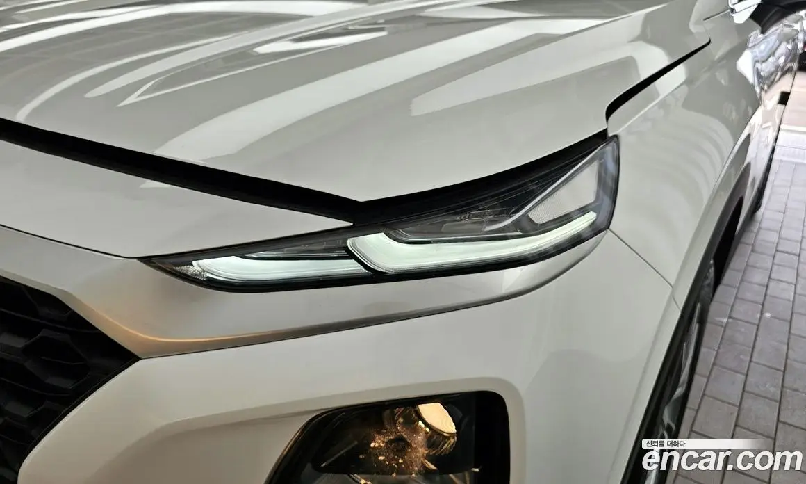 Hyundai Santa Fe 2018 2.0 автомат (гидро), фото 8