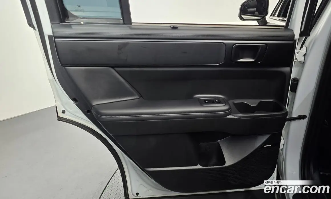 Hyundai Santa Fe 2025 1.6 автомат (гидро), фото 14