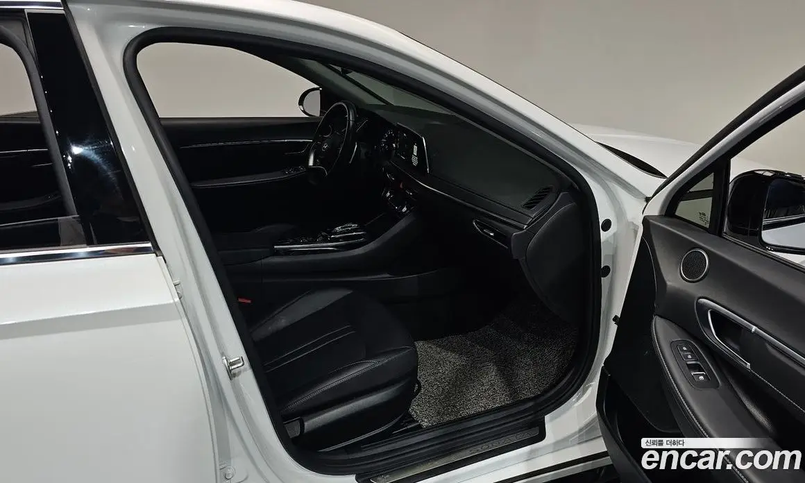Hyundai Sonata 2021 2.0 автомат (гидро), фото 17 Hyundai Sonata 2021 2.0 автомат (гидро), фото 17