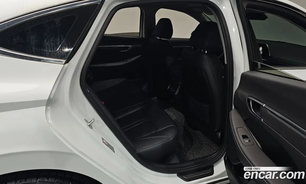 Hyundai Sonata 2021 2.0 автомат (гидро), фото 18 Hyundai Sonata 2021 2.0 автомат (гидро), фото 18