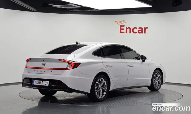 Hyundai Sonata 2022 2.0 автомат (гидро), миниатюра 2