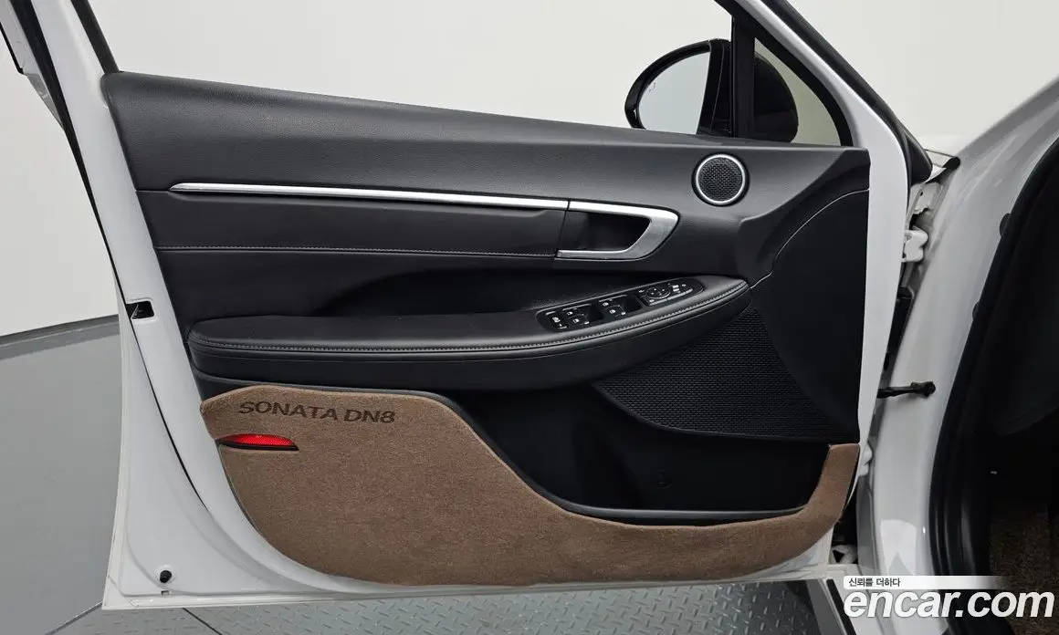 Hyundai Sonata 2022 2.0 автомат (гидро), фото 14