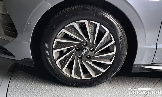 Hyundai Sonata 2024 2.0 автомат (гидро), миниатюра 5 Hyundai Sonata 2024 2.0 автомат (гидро), миниатюра 5