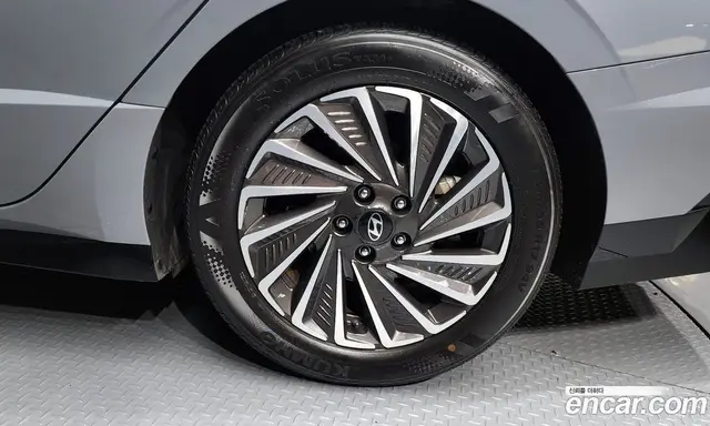 Hyundai Sonata 2024 2.0 автомат (гидро), миниатюра 7 Hyundai Sonata 2024 2.0 автомат (гидро), миниатюра 7