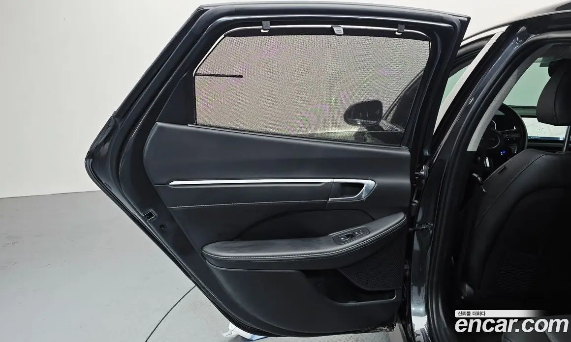 Hyundai Sonata 2024 2.0 автомат (гидро), фото 15
