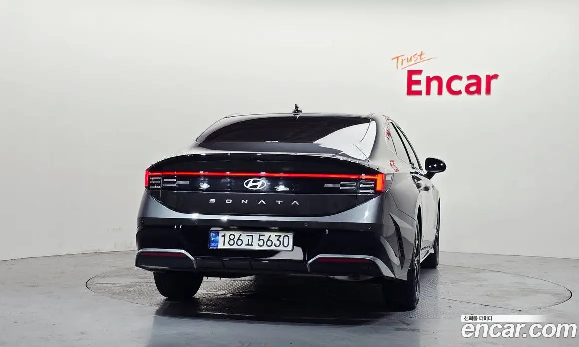 Hyundai Sonata 2024 2.0 автомат (гидро), фото 4