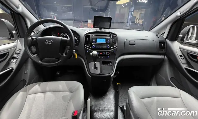 Hyundai Starex 2020 2.5 автомат (гидро), миниатюра 10