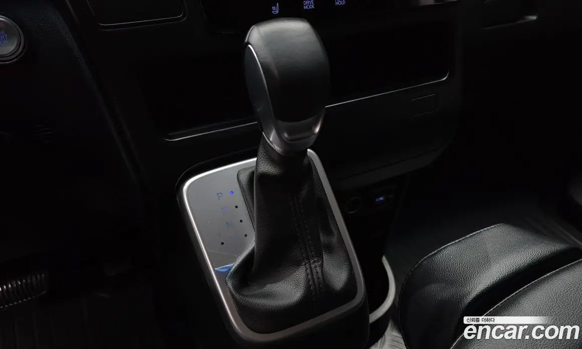 Hyundai Staria 2022 2.2 автомат (гидро), фото 12 Hyundai Staria 2022 2.2 автомат (гидро), фото 12