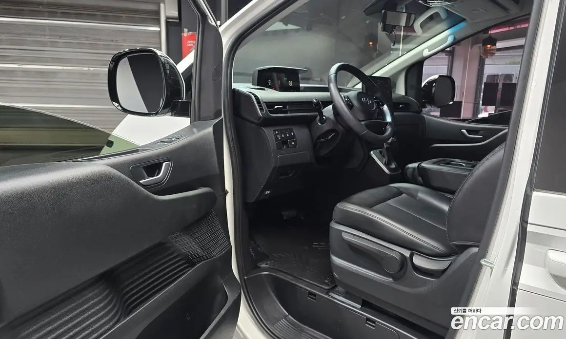 Hyundai Staria 2022 2.2 автомат (гидро), фото 13 Hyundai Staria 2022 2.2 автомат (гидро), фото 13