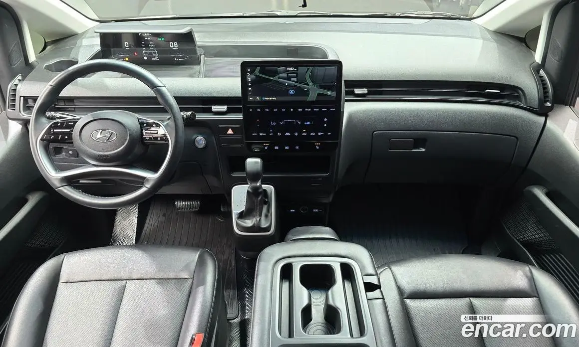 Hyundai Staria 2022 2.2 автомат (гидро), фото 10 Hyundai Staria 2022 2.2 автомат (гидро), фото 10