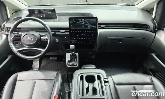 Hyundai Staria 2022 2.2 автомат (гидро), миниатюра 10 Hyundai Staria 2022 2.2 автомат (гидро), миниатюра 10