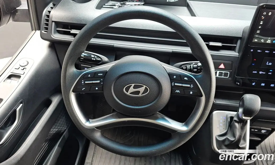 Hyundai Staria 2025 2.2 автомат (гидро), фото 17 Hyundai Staria 2025 2.2 автомат (гидро), фото 17