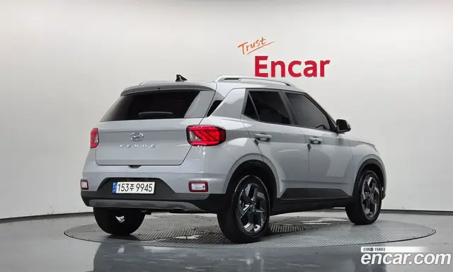 Hyundai Venue 2023 1.6 автомат (гидро), миниатюра 2