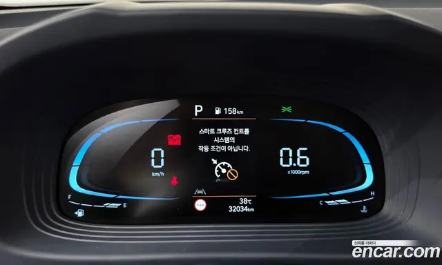 Hyundai Venue 2023 1.6 автомат (гидро), миниатюра 11