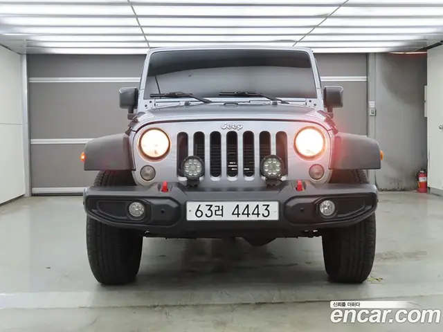 Jeep Wrangler 2015 2.8 автомат (гидро), миниатюра 2
