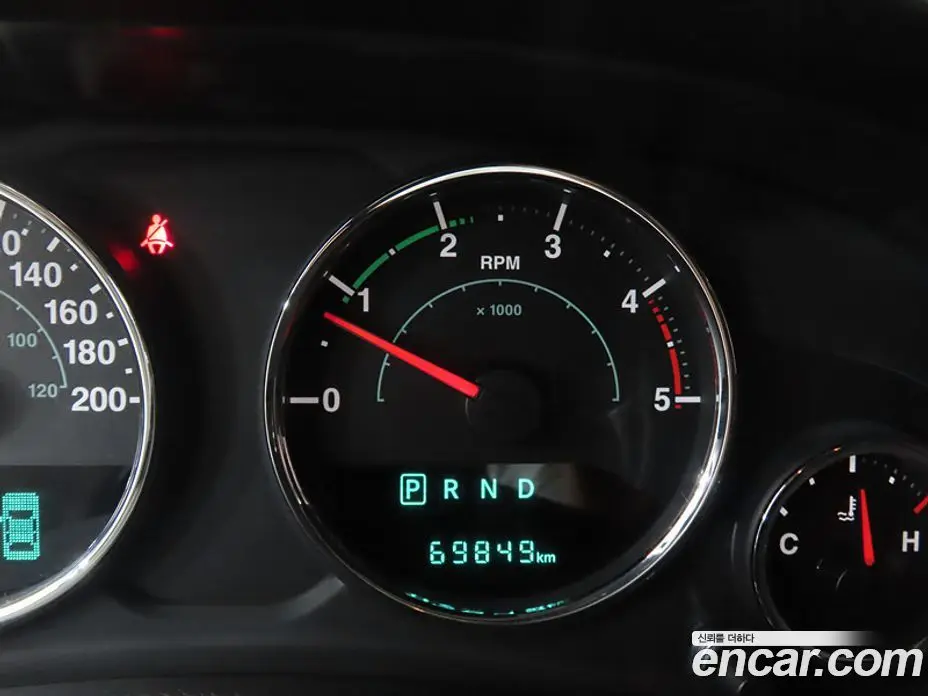 Jeep Wrangler 2015 2.8 автомат (гидро), фото 9