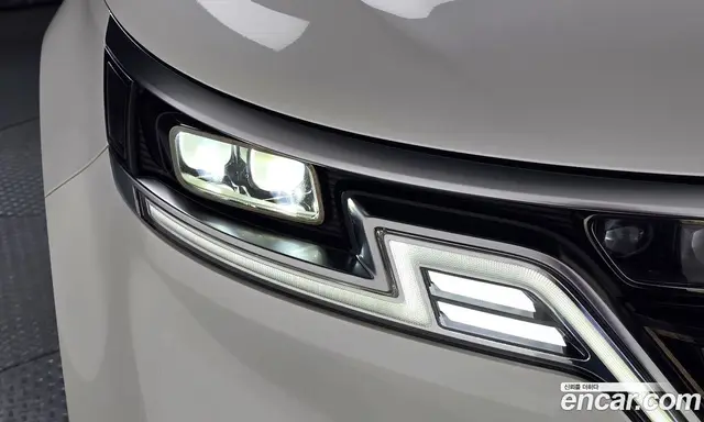 Kia Carnival 2021 3.5 автомат (гидро), миниатюра 8