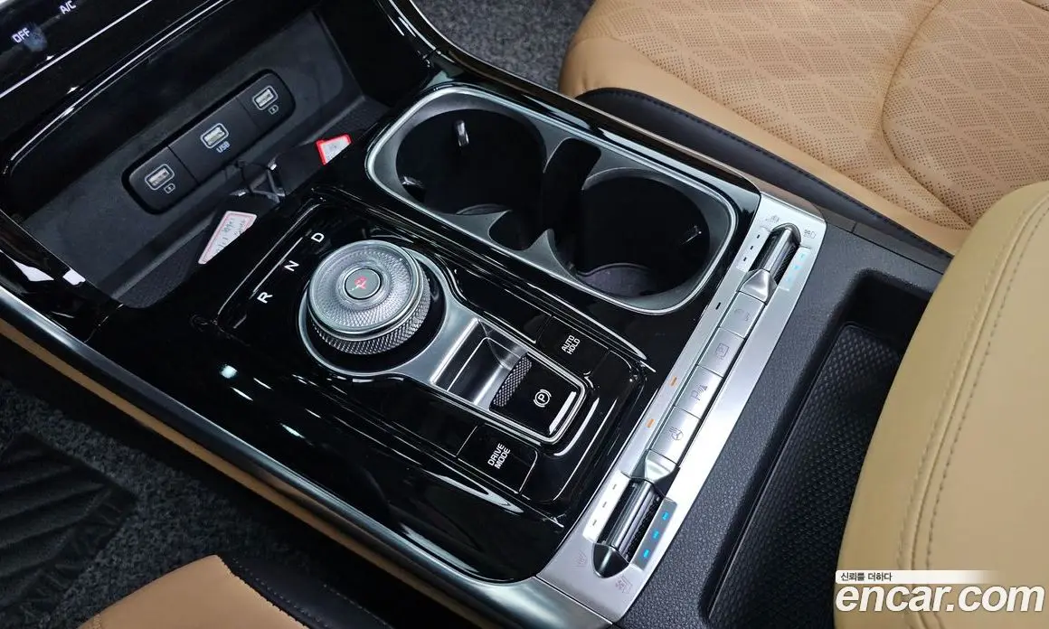 Kia Carnival 2021 2.2 автомат (гидро), фото 11 Kia Carnival 2021 2.2 автомат (гидро), фото 11